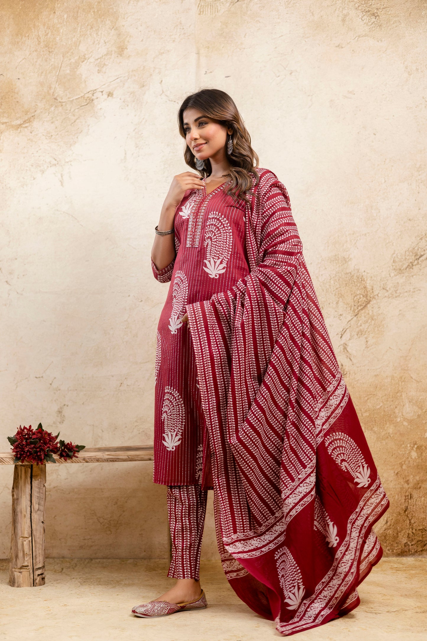 Red printed kurta set