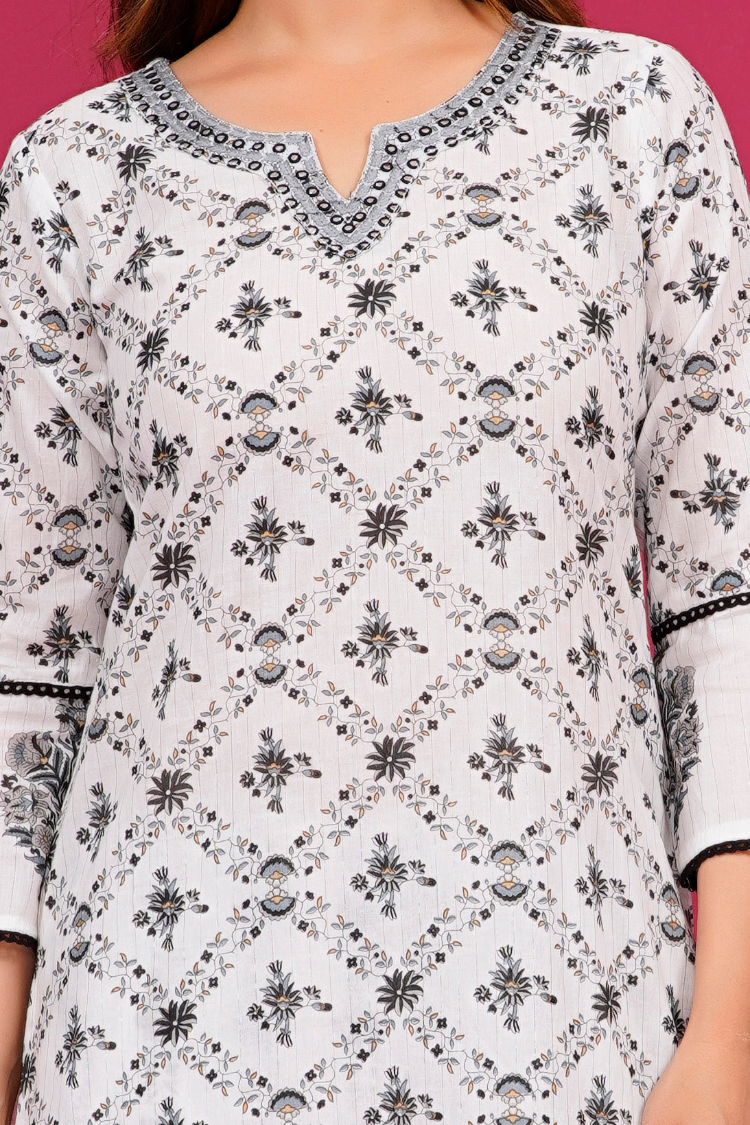 White & Grey Pattern Kurtie Set